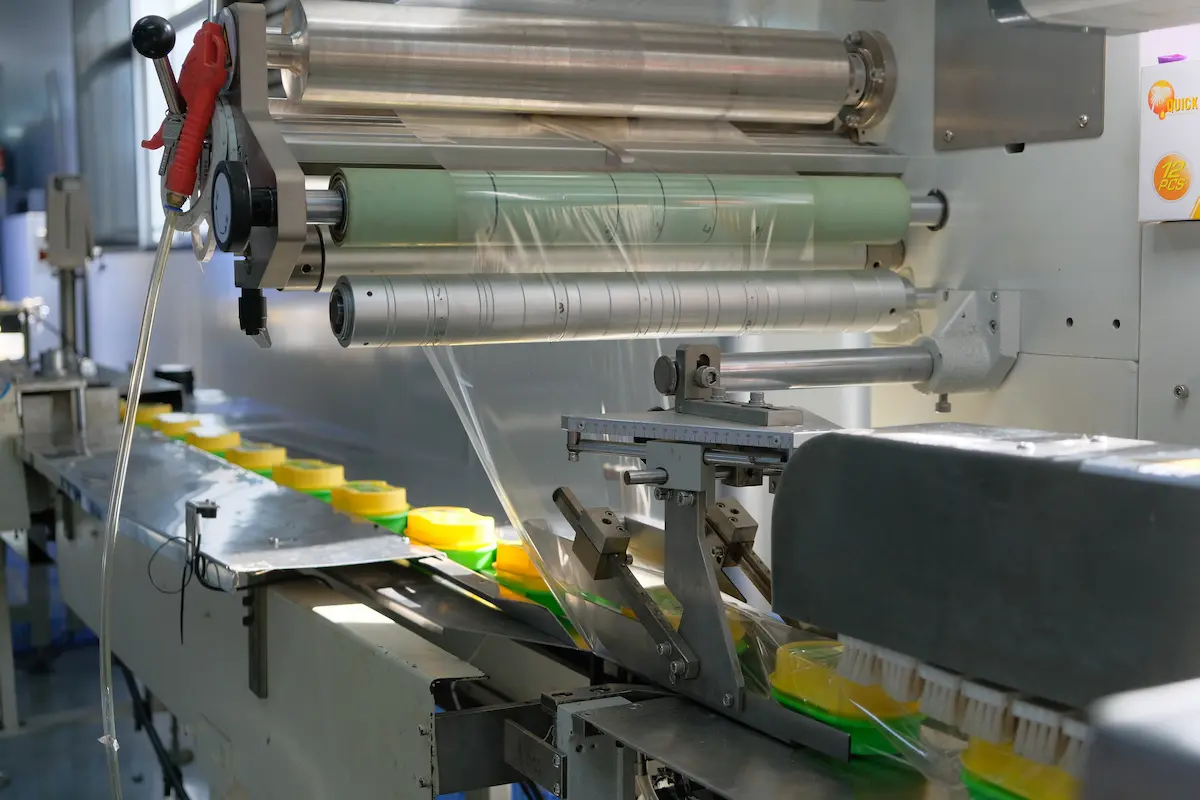 cleaning-sponge-packaging-line.webp cleaning-sponge-packaging-line.webp